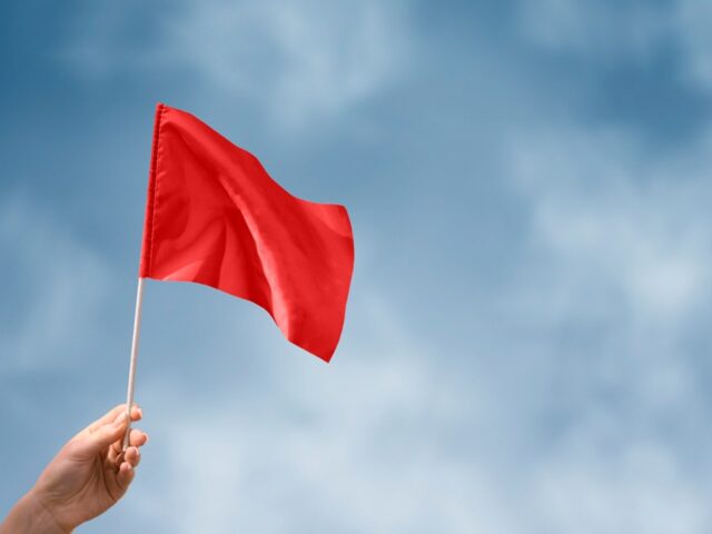 Top 5 Red Flags When Selling Land – And How to Avoid Them
